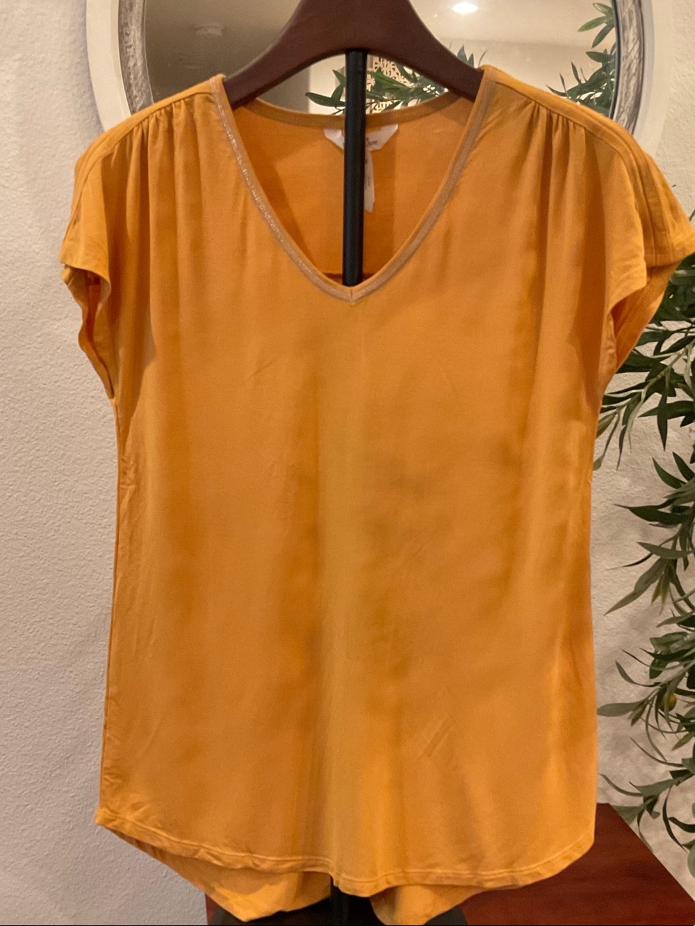 V-Neck Short Sleeve Top in Ochre